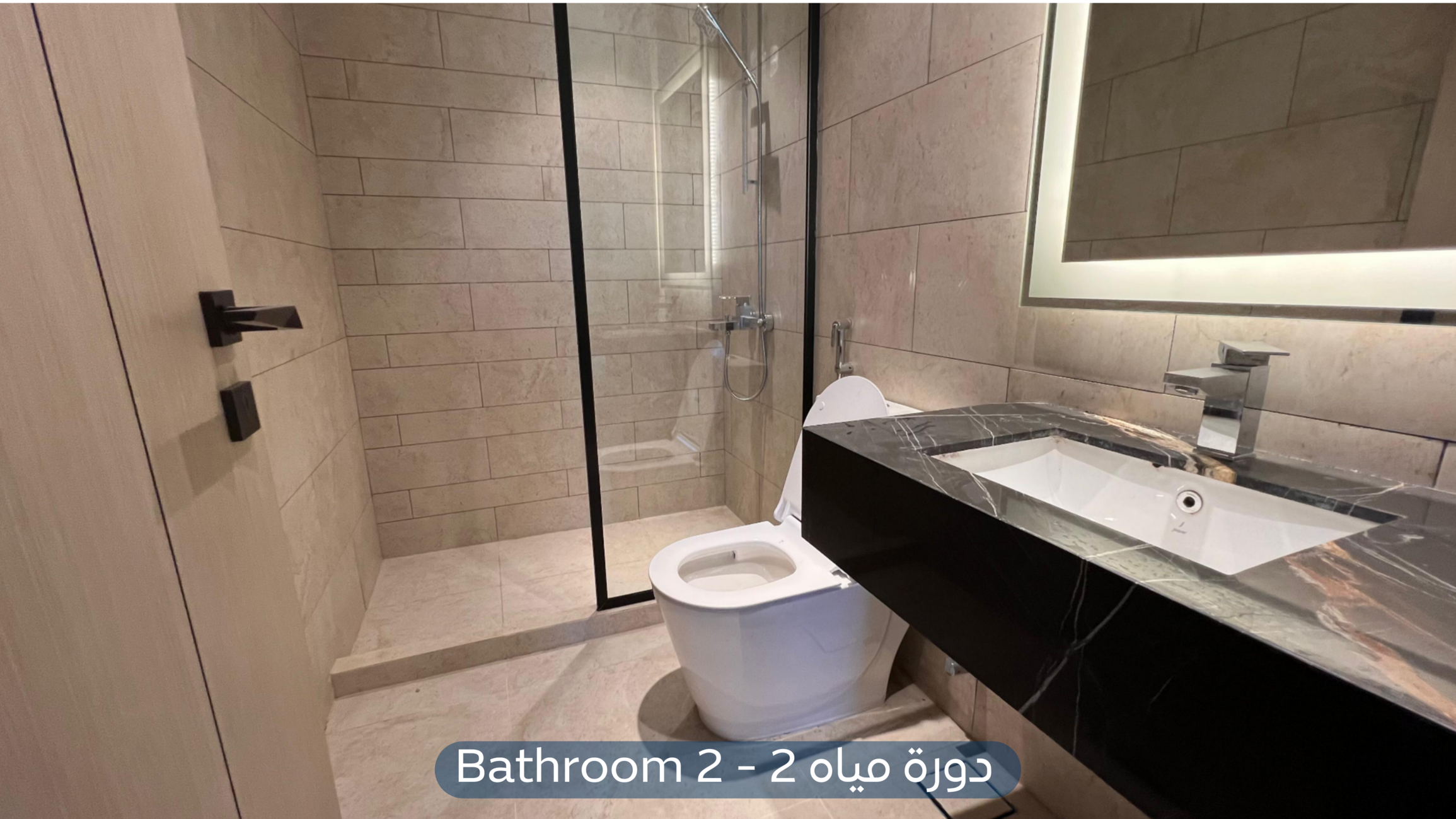 شقة  في حي العارض